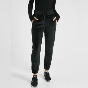 Athleta Cozy Karma Recover Jogger-Black